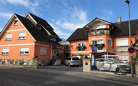 Pension Jaeger - Der Geheimtipp Mit Sektfruehstueck